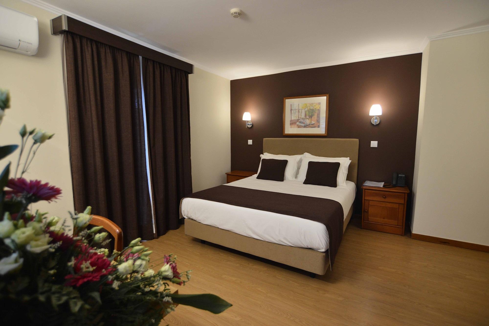 Hotel Salgueiro Порту-Мониш Экстерьер фото
